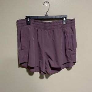 Under Armour XL Purple Athletic Shorts